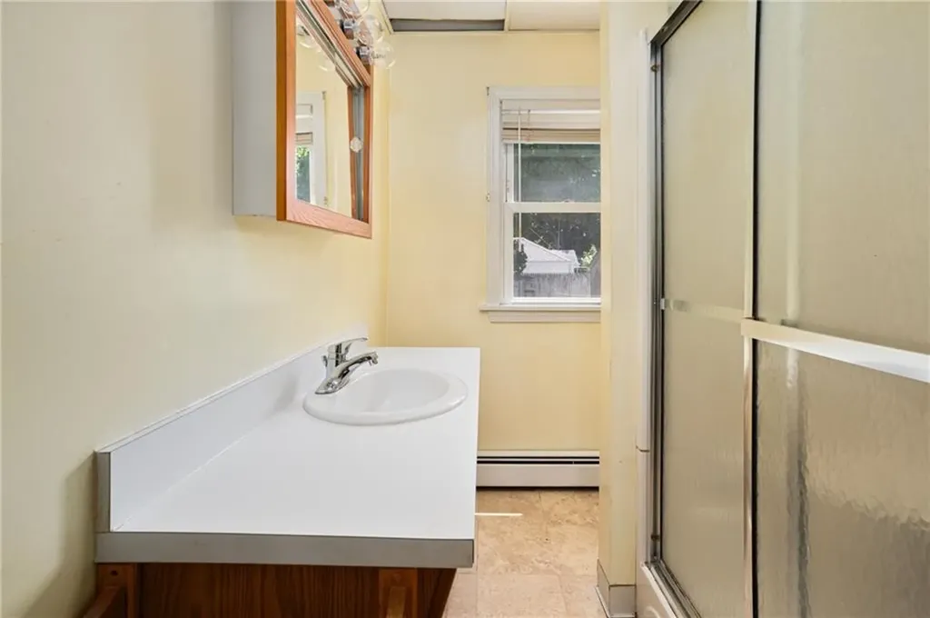 147 Tweed Street Pawtucket RI 02861