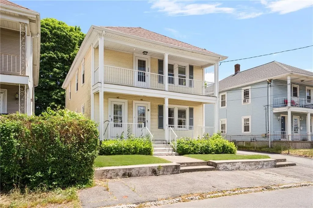 147 Tweed Street Pawtucket RI 02861