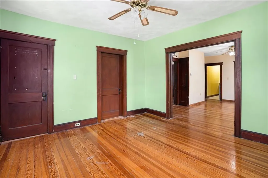 147 Tweed Street Pawtucket RI 02861