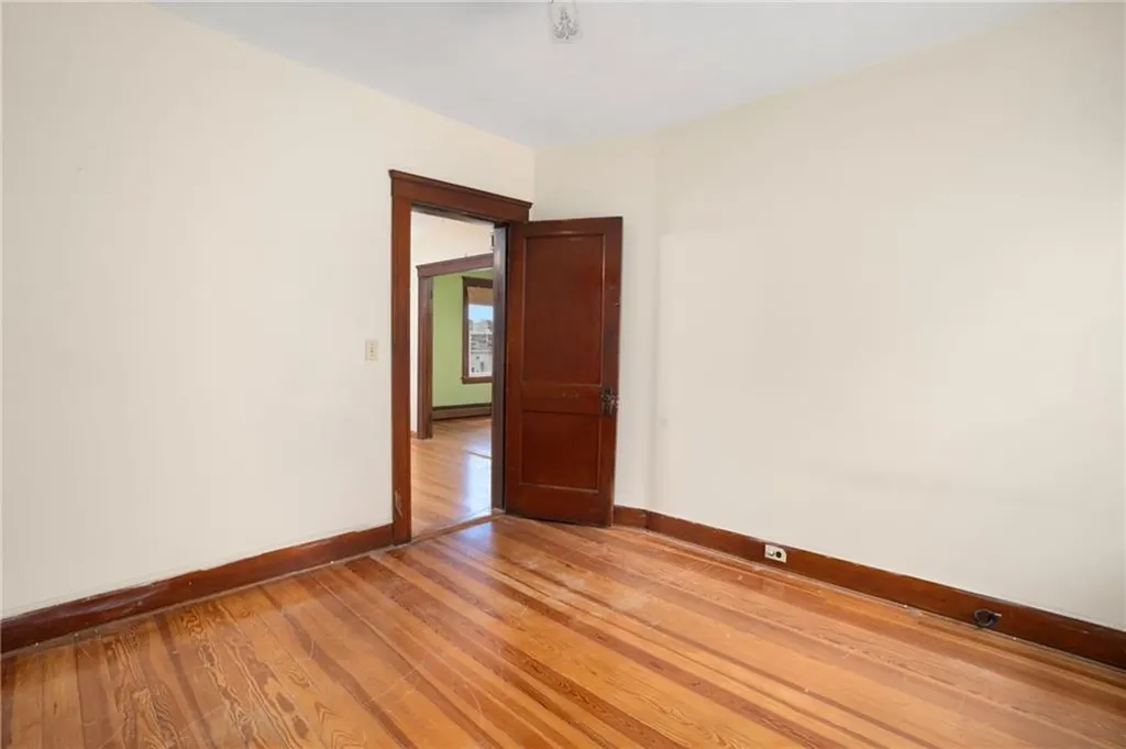 147 Tweed Street Pawtucket RI 02861