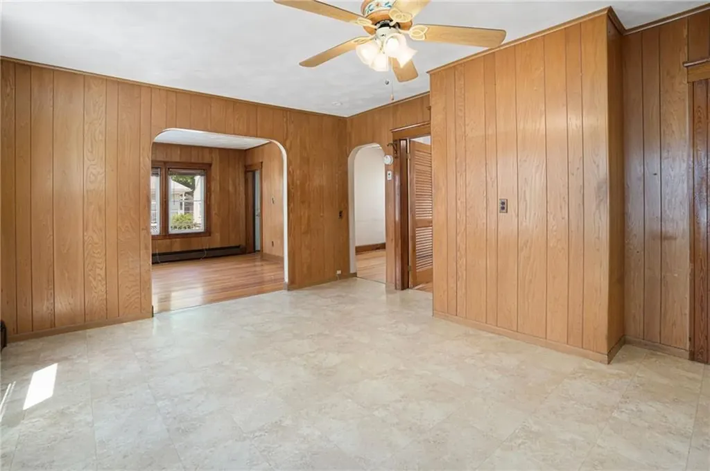 147 Tweed Street Pawtucket RI 02861