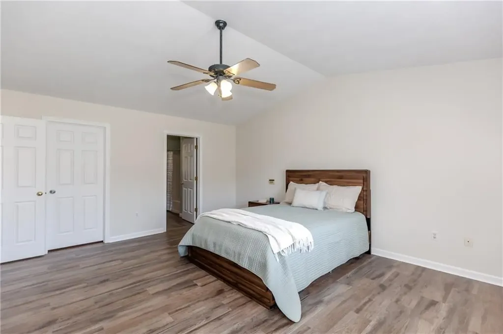 136 Hope Hill Terrace Cranston RI 02921
