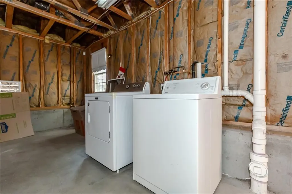 136 Hope Hill Terrace Cranston RI 02921