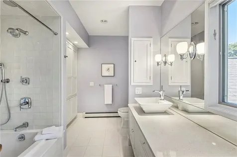 4 Jones Circle Barrington RI 02806