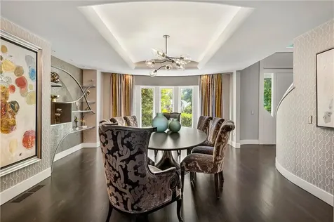 4 Jones Circle Barrington RI 02806
