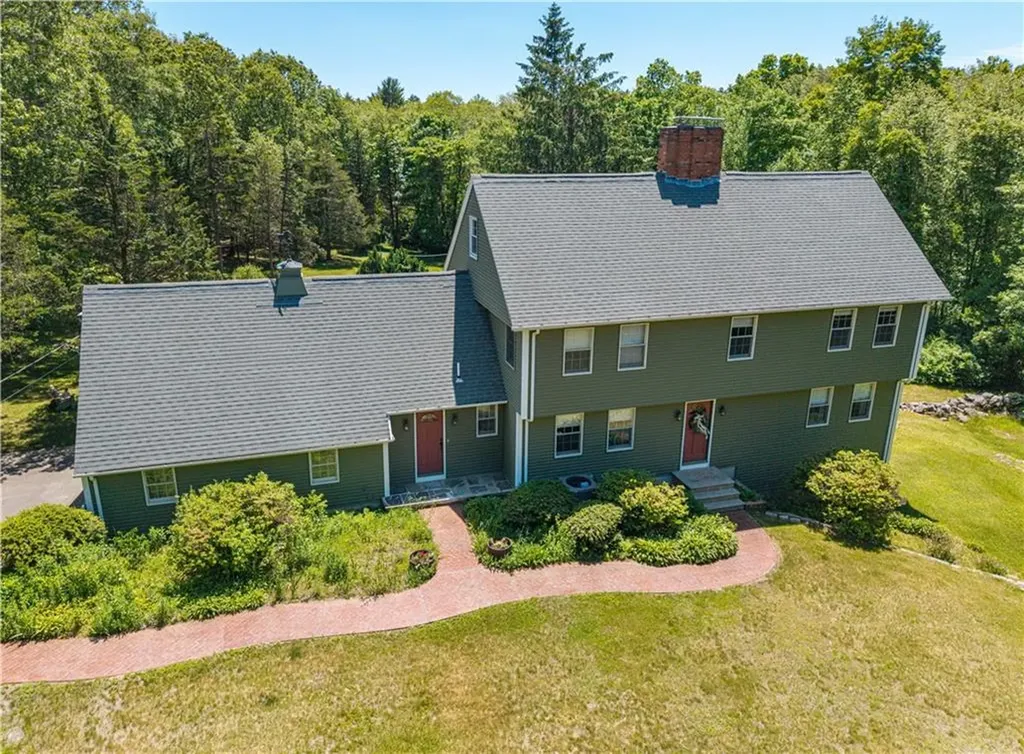 117 South Killingly Road Foster RI 02825