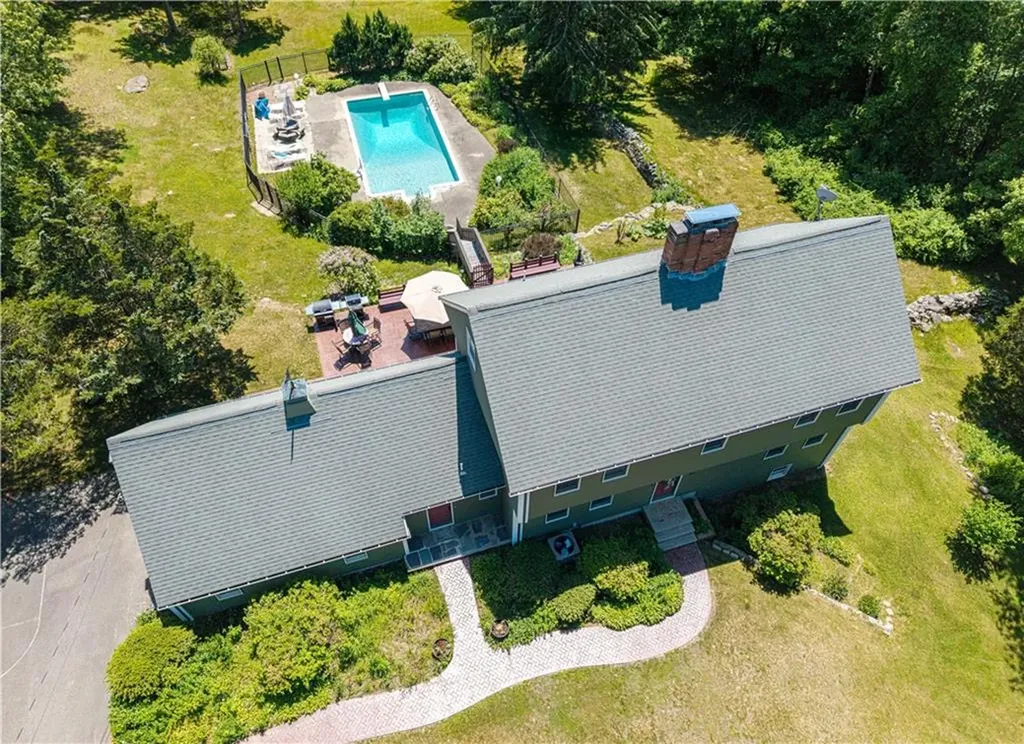 117 South Killingly Road Foster RI 02825