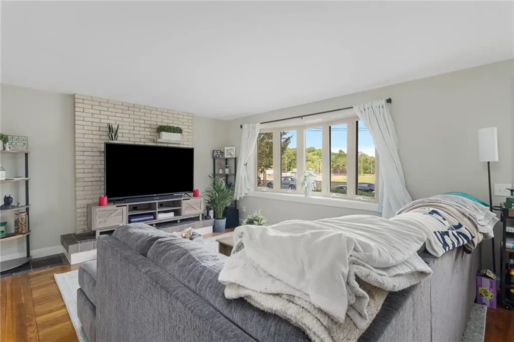 50 Memorial Avenue Johnston RI 02919