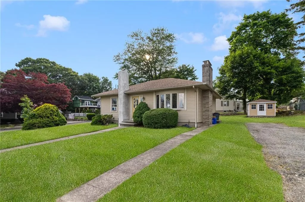50 Memorial Avenue Johnston RI 02919