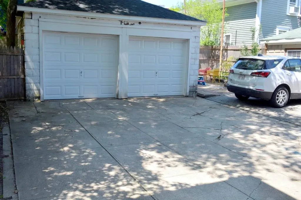 213 Carpenter Street Providence RI 02909