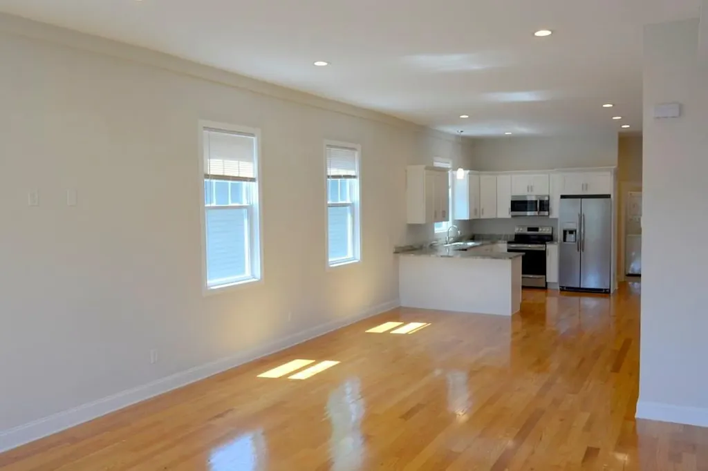 213 Carpenter Street Providence RI 02909