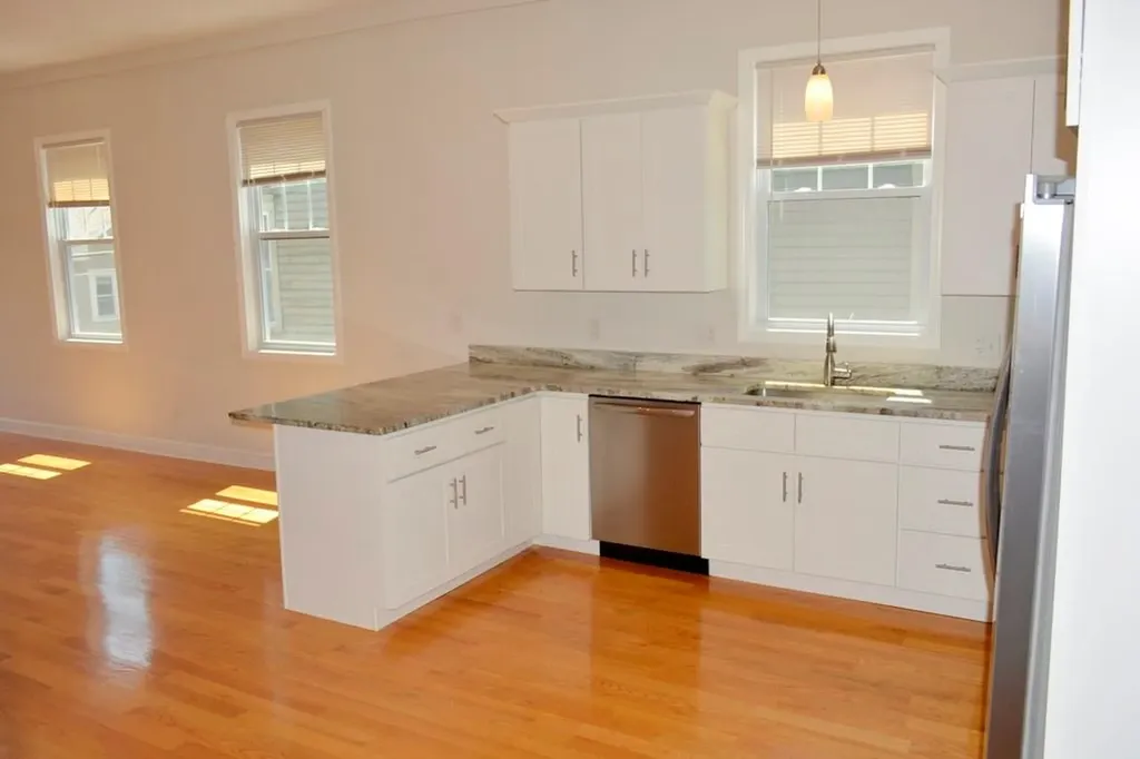 213 Carpenter Street Providence RI 02909
