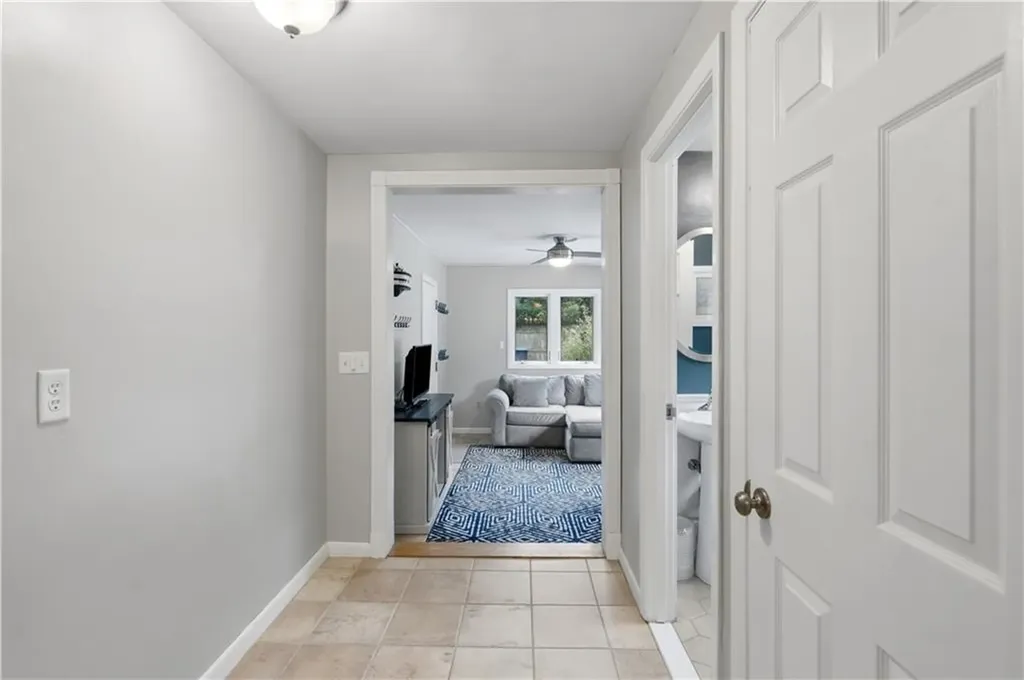 187 Love Lane Warwick RI 02886