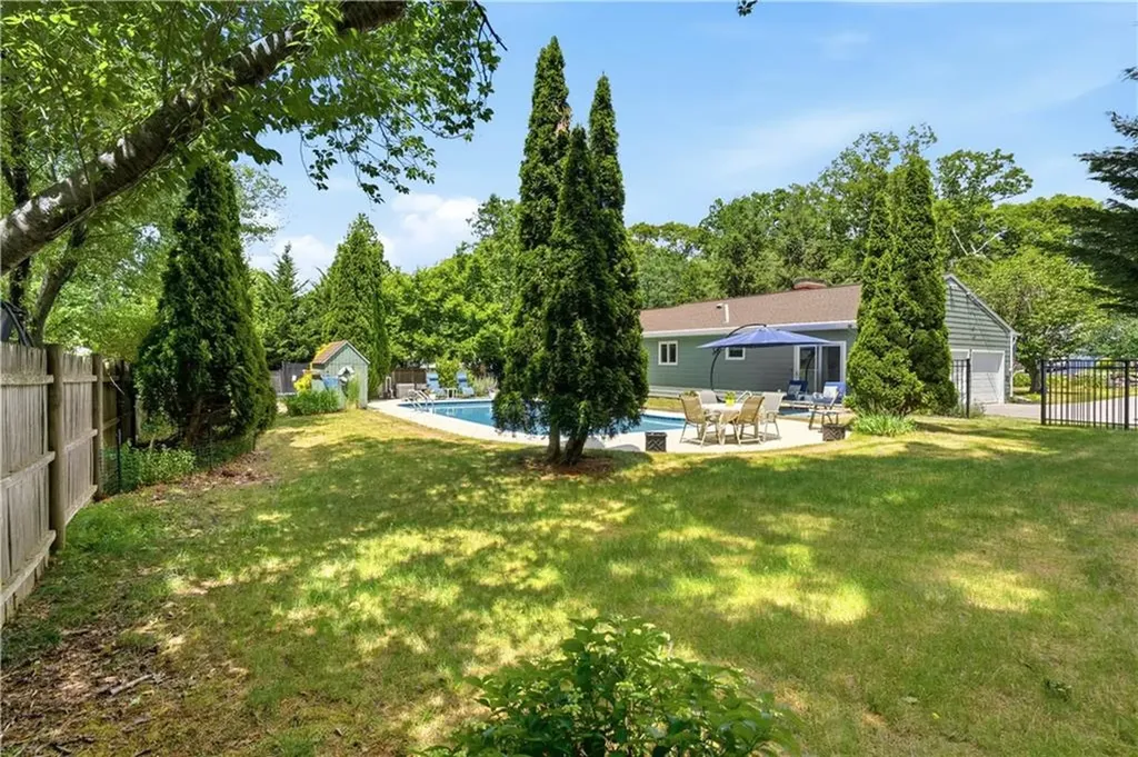 187 Love Lane Warwick RI 02886