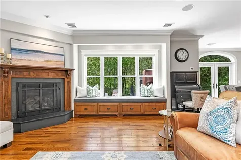 45 Briarbrooke Lane Cranston RI 02921