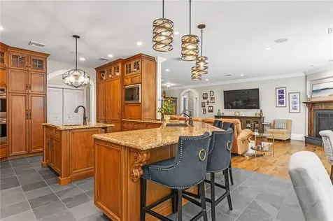 45 Briarbrooke Lane Cranston RI 02921