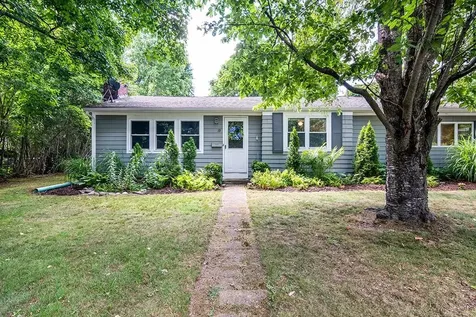 19 Waldron Avenue North Kingstown RI 02852