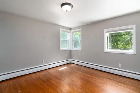 19 Waldron Avenue North Kingstown RI 02852