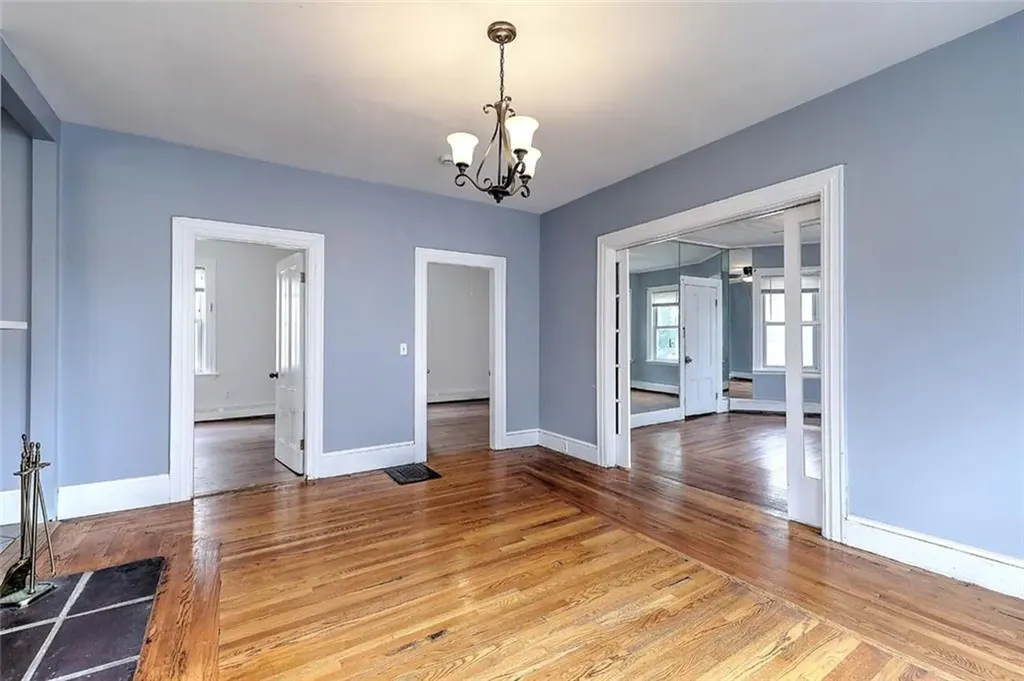 16 Duncan Avenue Providence RI 02906