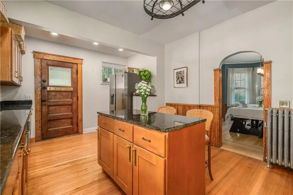 173 Lexington Avenue Providence RI 02907