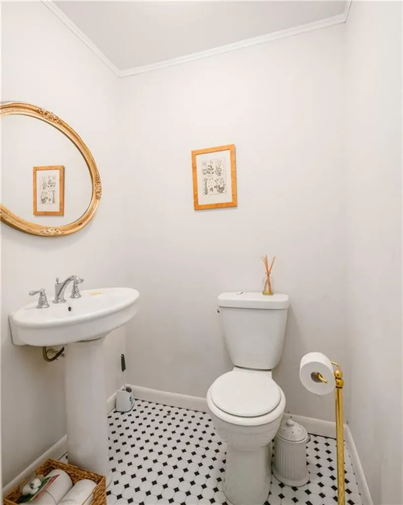 173 Lexington Avenue Providence RI 02907
