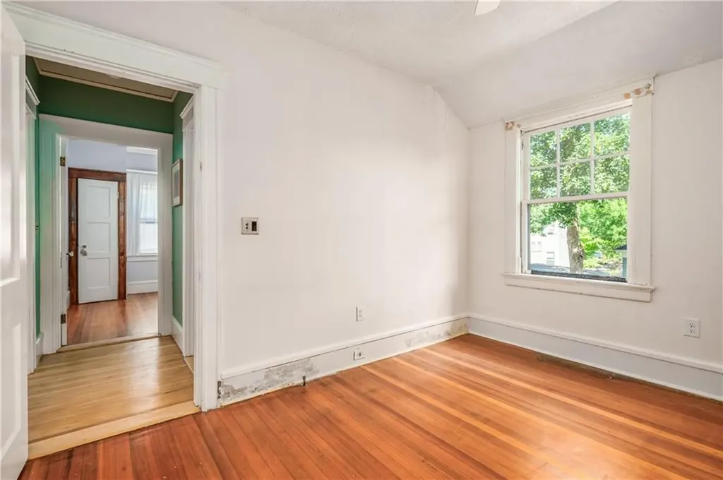 173 Lexington Avenue Providence RI 02907