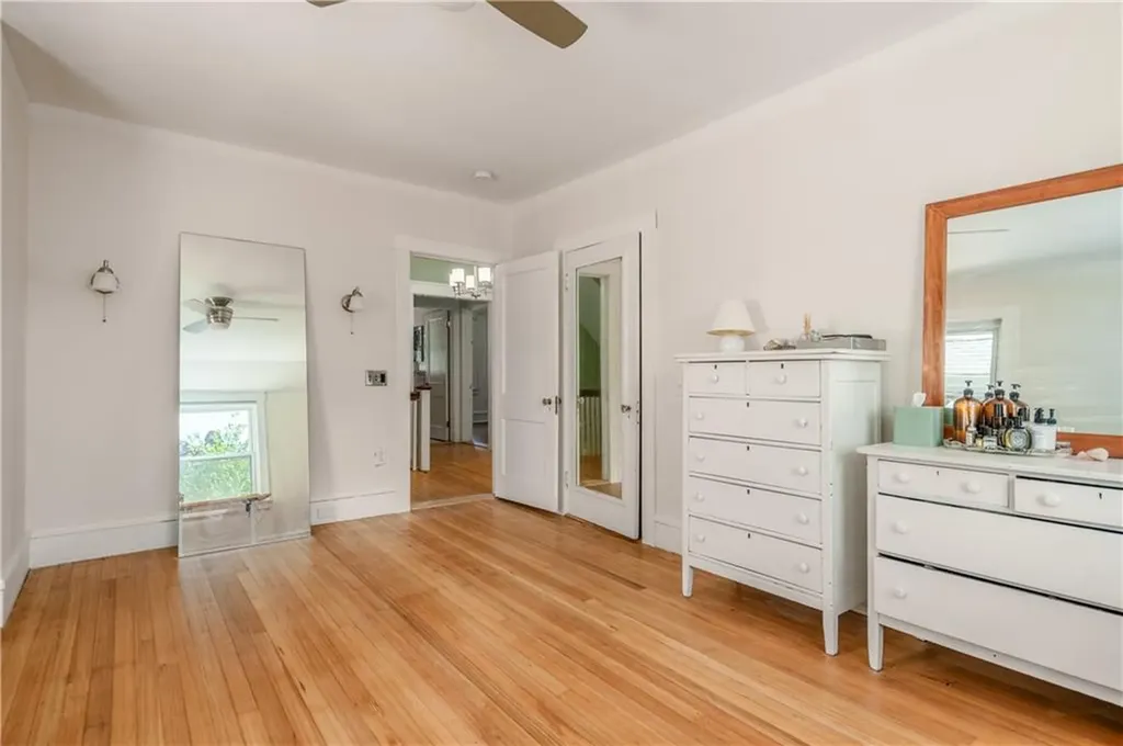 173 Lexington Avenue Providence RI 02907