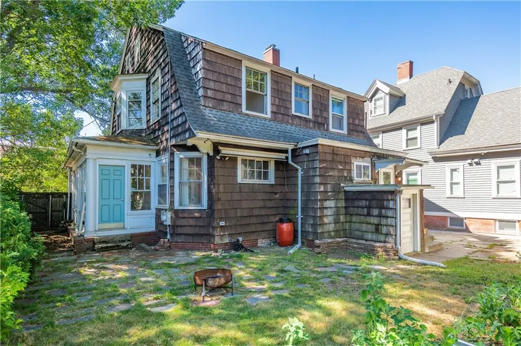 173 Lexington Avenue Providence RI 02907