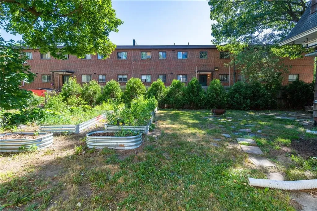 173 Lexington Avenue Providence RI 02907