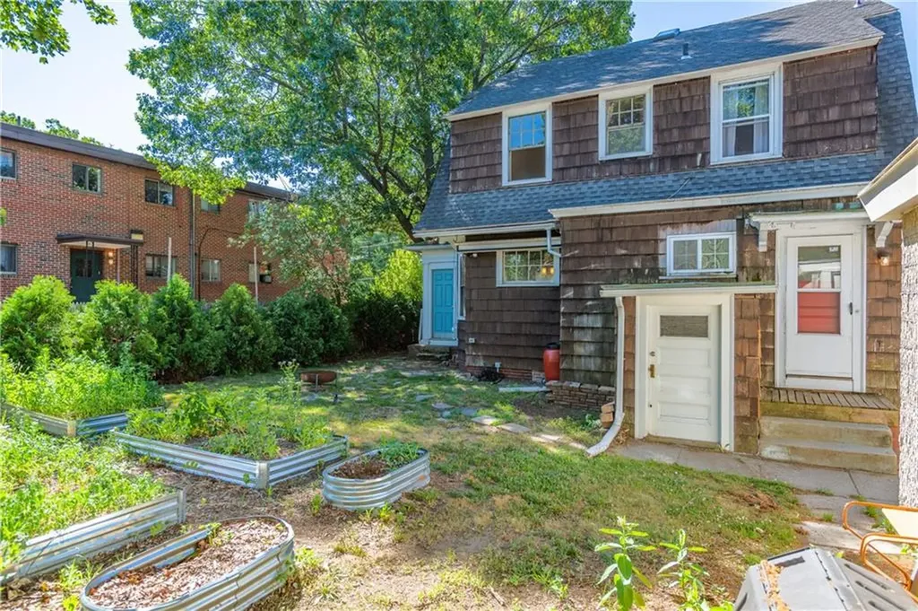 173 Lexington Avenue Providence RI 02907