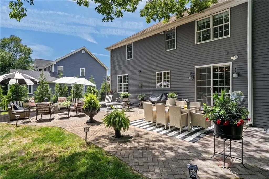470 Sylvan Court North Kingstown RI 02874