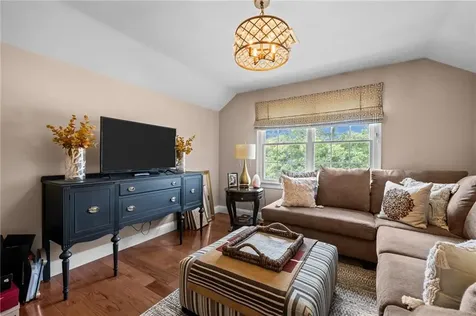 470 Sylvan Court North Kingstown RI 02874