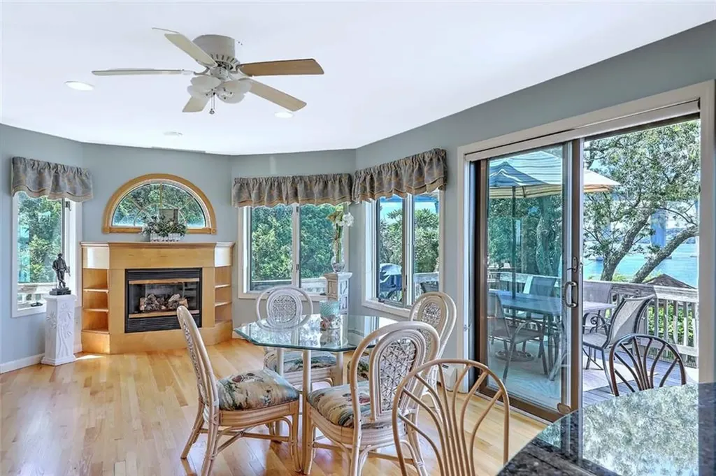 129 Seaside Drive Jamestown RI 02835