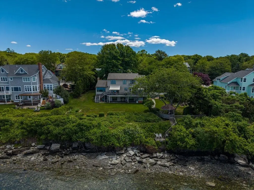 129 Seaside Drive Jamestown RI 02835