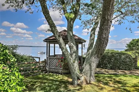 129 Seaside Drive Jamestown RI 02835