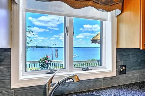 129 Seaside Drive Jamestown RI 02835