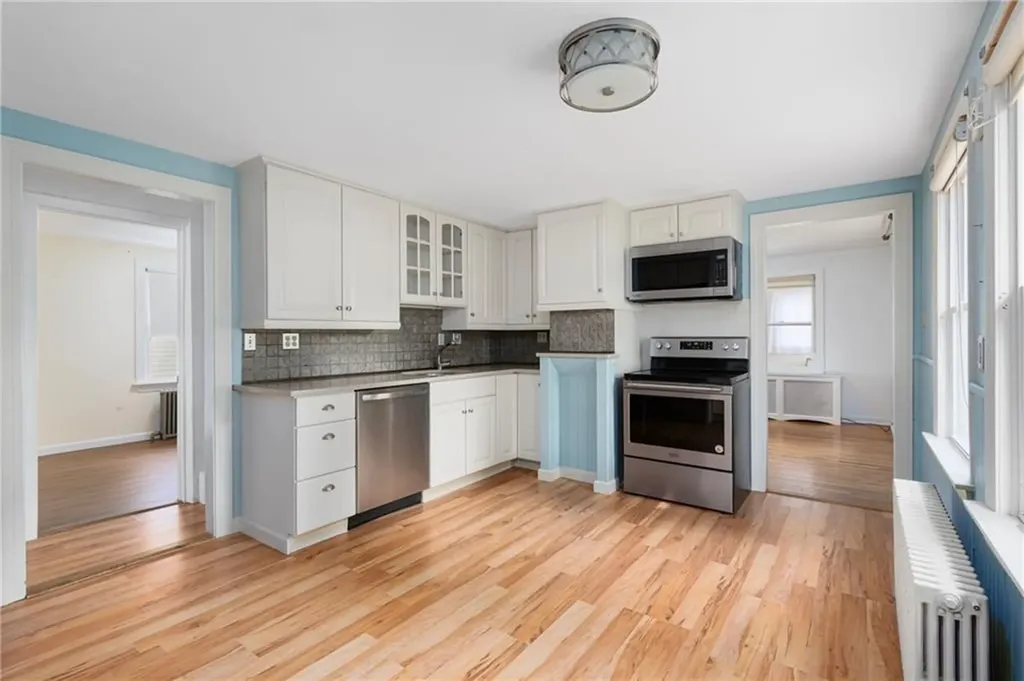37 Reservoir Road Middletown RI 02842