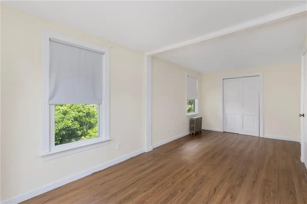 37 Reservoir Road Middletown RI 02842