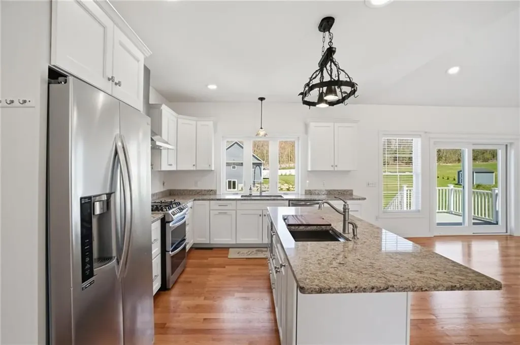 1291 Central Avenue Johnston RI 02919