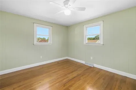 37 Ridgeway Drive Warren RI 02885