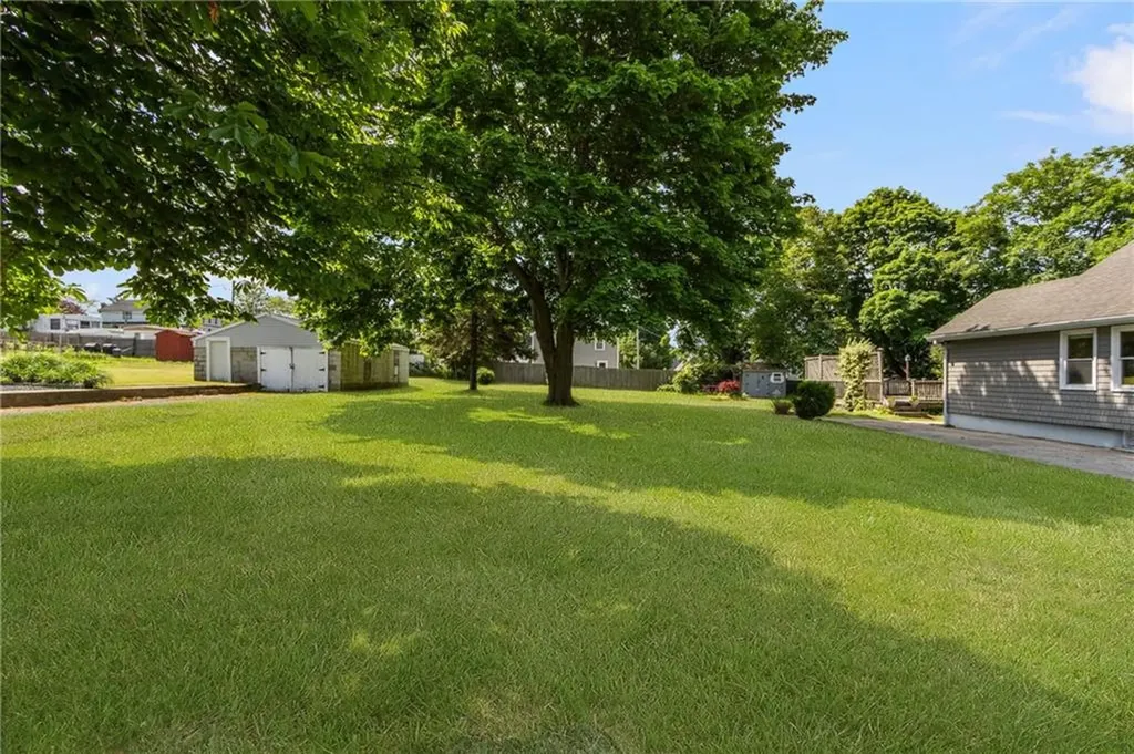 0 Reservoir Road Middletown RI 02842