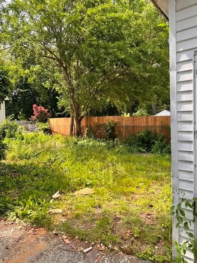 43 Plymouth Road Warwick RI 02818