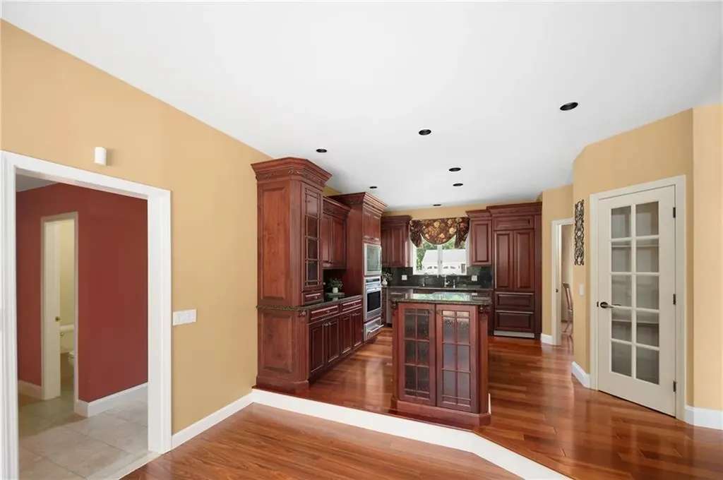40 Alpine Estates Drive Cranston RI 02921