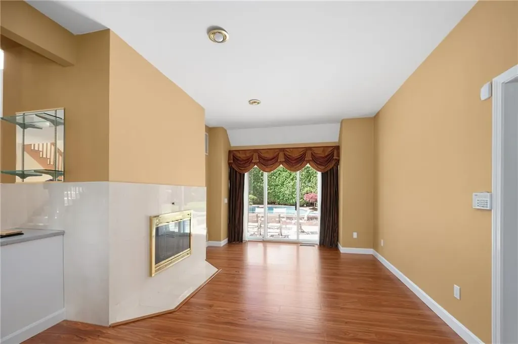 40 Alpine Estates Drive Cranston RI 02921