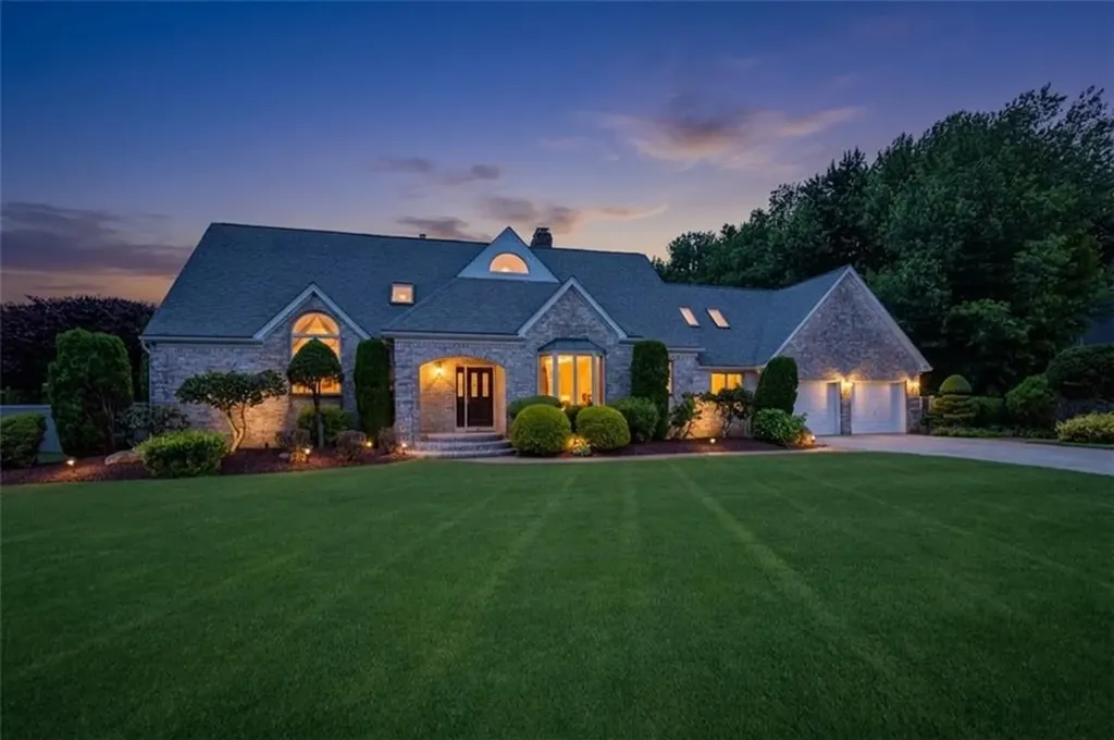 40 Alpine Estates Drive Cranston RI 02921