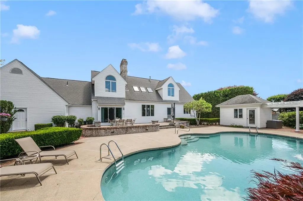 40 Alpine Estates Drive Cranston RI 02921