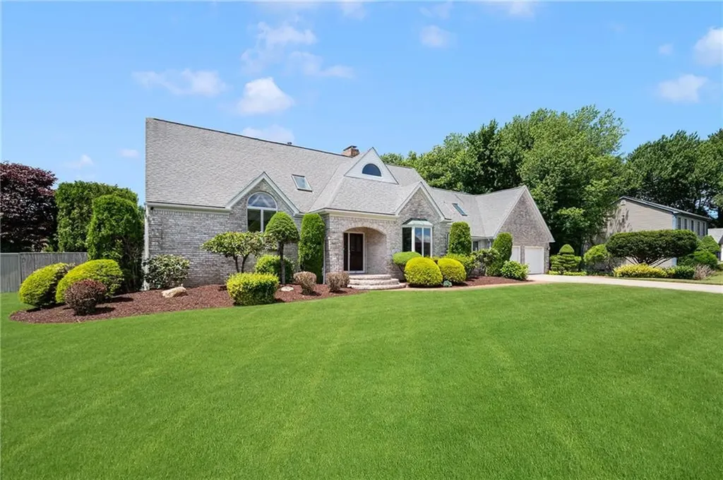 40 Alpine Estates Drive Cranston RI 02921