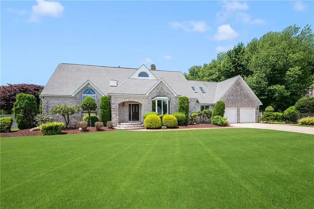 40 Alpine Estates Drive Cranston RI 02921