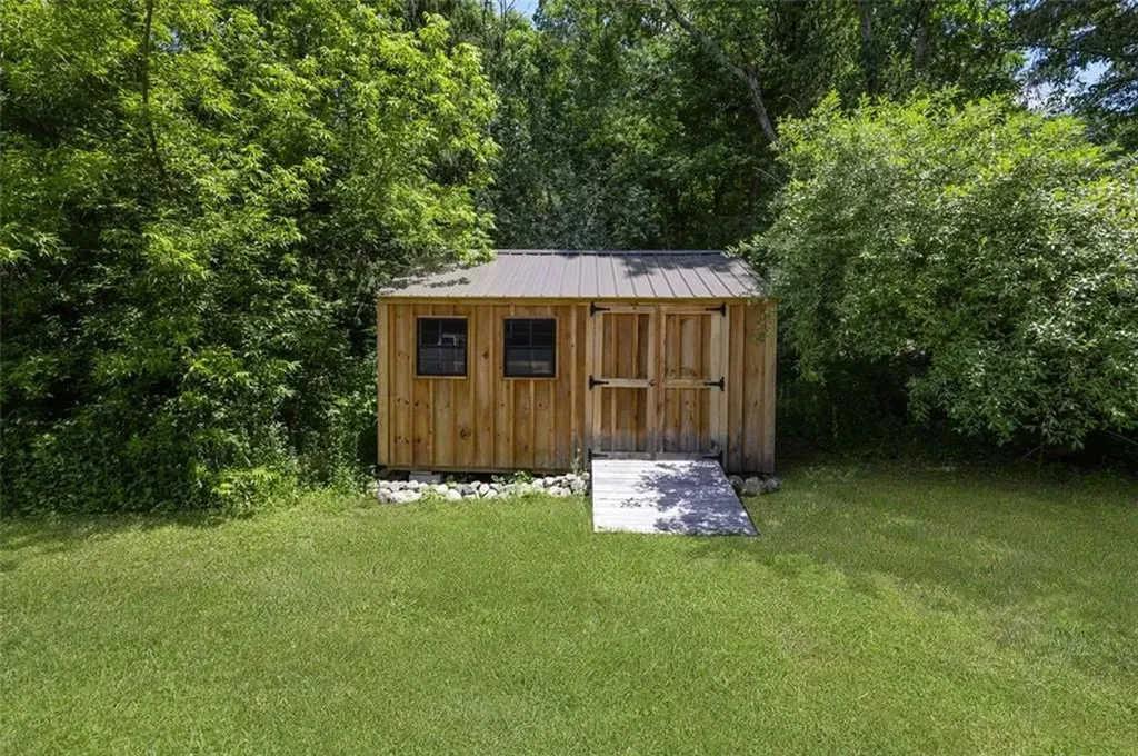 15 Little Pond County Road Cumberland RI 02864