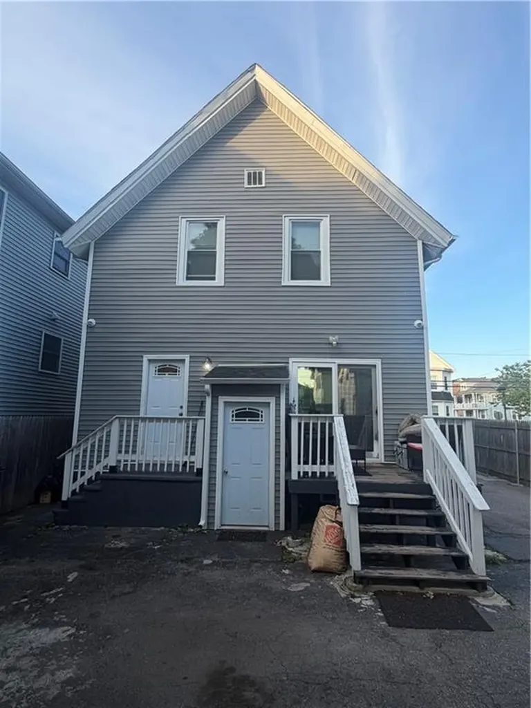 124 River Avenue Providence RI 02908